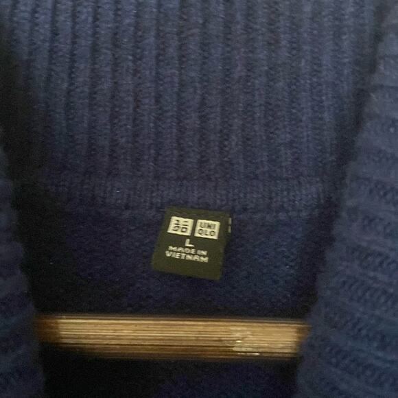 Uniqlo Blue Turtleneck Wool Sweater Sz L - Picture 2 of 4